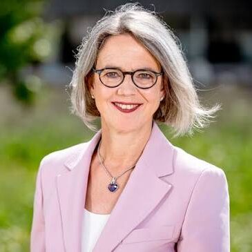Sibylle Loibl
